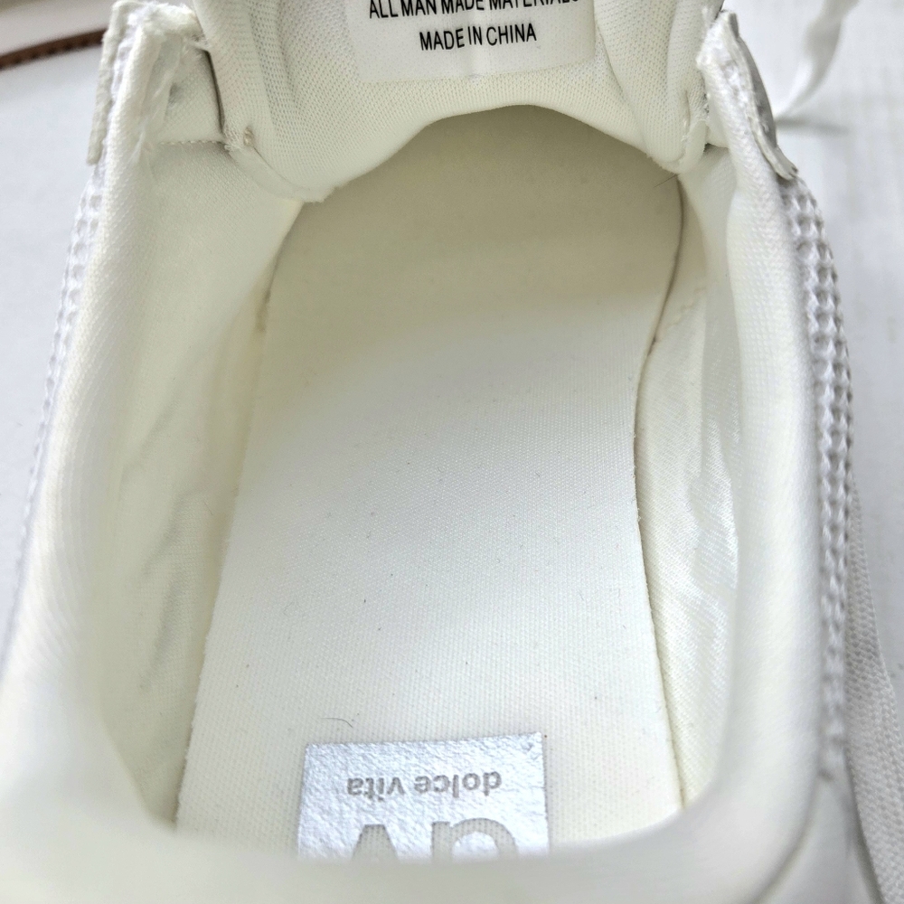 Dolce Vita Henry Sneakers. 8.5 - Picture 11 of 12